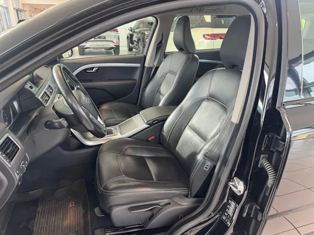 Volvo V70 D2 Momentum ClassicEd