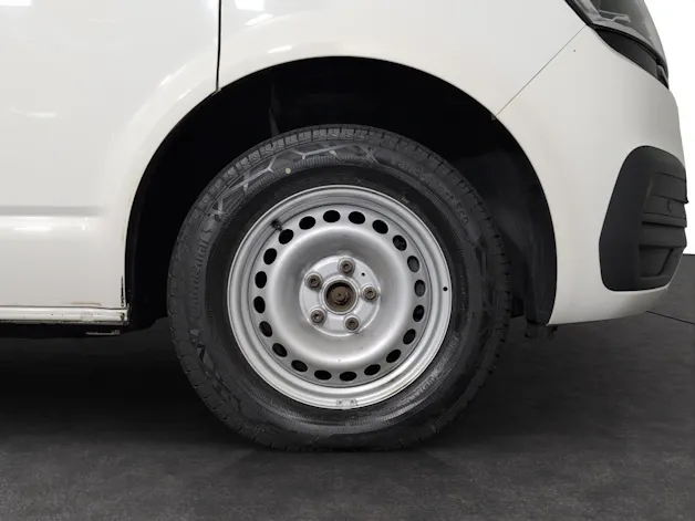 VW T6.1 Caravelle 2.0 TDI Highline 4Motion