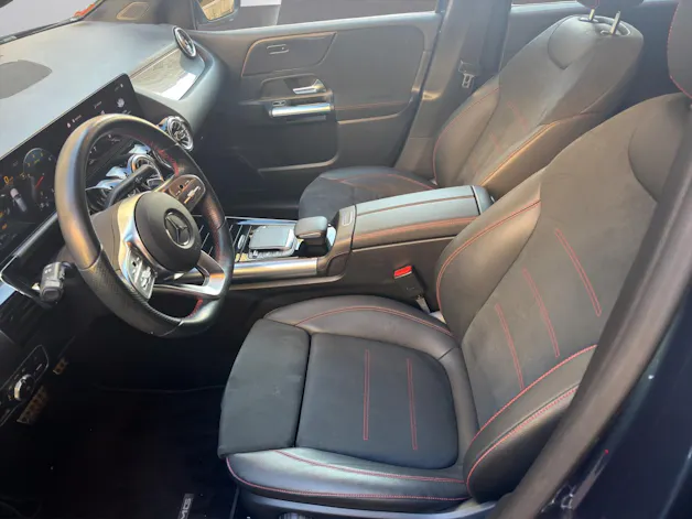 Mercedes-Benz B 200 4M AMG Line