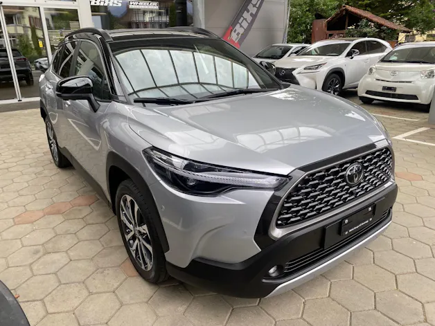 Toyota Corolla Cross 2.0 4WD Premium e-CVT