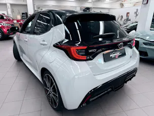 Toyota Yaris 1.5 GR Sport e-CVT