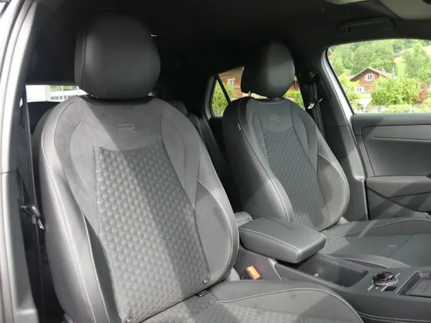 VW T-Roc 1.5 eTSI mHEV R-Line DSG