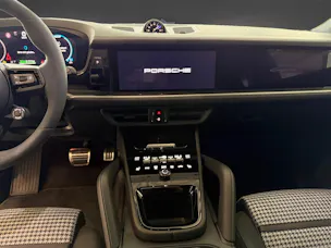 Porsche Cayenne S Coupé E-Hybrid Black Edition Tiptronic