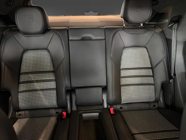 Porsche Cayenne S Coupé E-Hybrid Black Edition Tiptronic