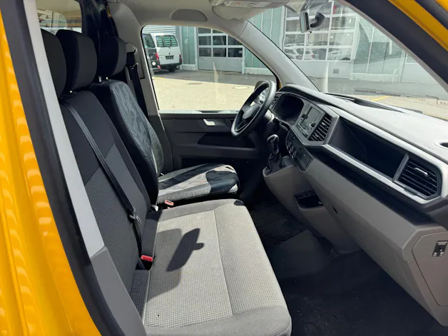 VW T6.1 2.0 TDI Kawa DSG mit 2-Schiebetüren + Klima