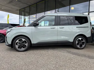Ford Tourneo Courier Elektro 54kWh Titanium