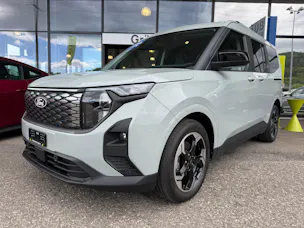 Ford Tourneo Courier Elektro 54kWh Titanium