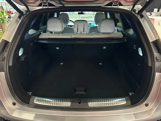 XPENG G9 98kWh Performance AWD
