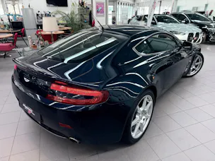 Aston Martin V8 Vantage 4.3