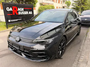 VW Golf 2.0 TSI 333 PS 4MOTION R BLACK EDITION *** AKRAPOVIC ABGAS & PANORAMAGLASDACH ***