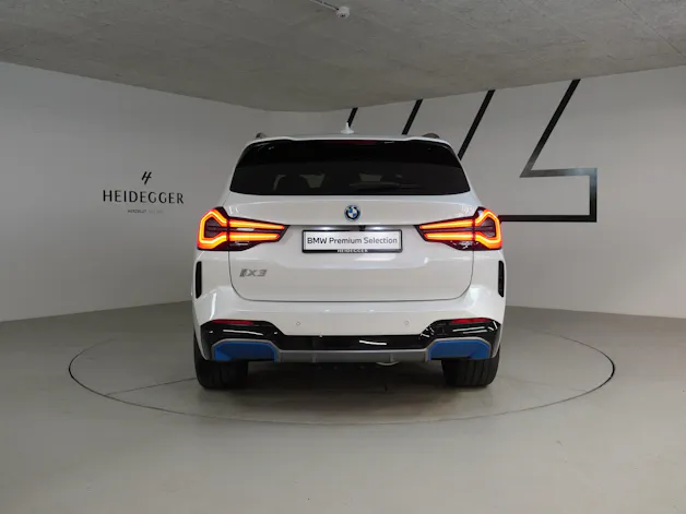 BMW iX3 Impressive