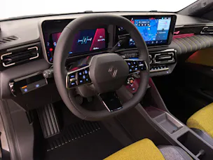 Renault R5 E-Tech Comfort Range iconic five