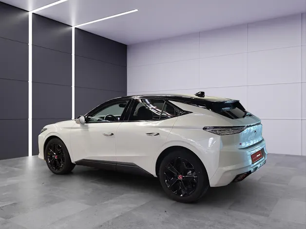 DS Automobiles AUTOMOBILES DS4 1.2 PureTech Ligne Noire