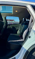 Honda CR-V 1.6 i-DTEC Executive 4WD Automatic CH Fahrzeug aus 1. Hand, Unfallfrei, Scheckheftgepflegt, AHK, 8-fach bereift.