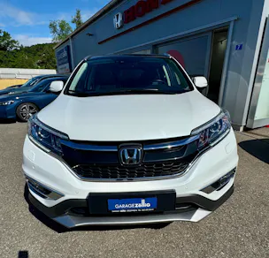Honda CR-V 1.6 i-DTEC Executive 4WD Automatic CH Fahrzeug aus 1. Hand, Unfallfrei, Scheckheftgepflegt, AHK, 8-fach bereift.