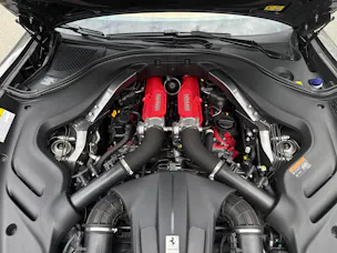 Ferrari Roma 3.9 V8 T