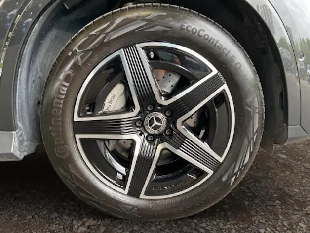 Mercedes-Benz GLC 300 d 4M 9G-Tronic