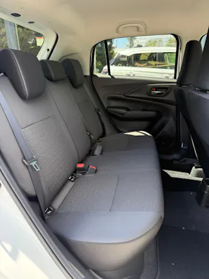 Suzuki Swift 1.2 Sakura Top Hybrid CVT