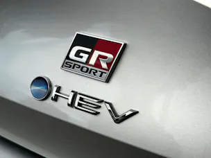Toyota Corolla Touring Sports 2.0 HSD GR Sport e- CVT