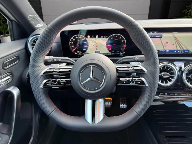 Mercedes-Benz A 220 4Matic 8G-DCT