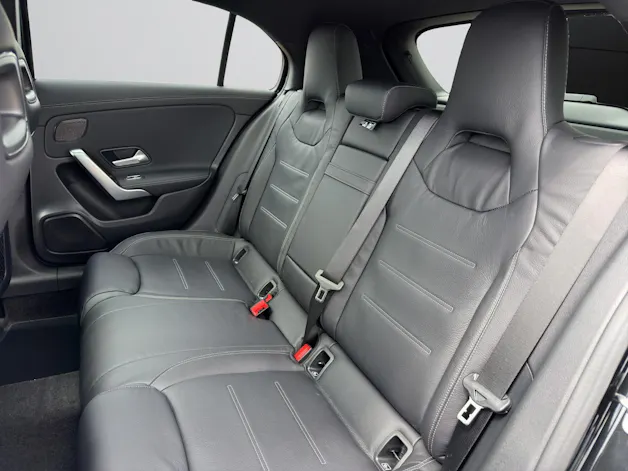 Mercedes-Benz A 220 4Matic 8G-DCT