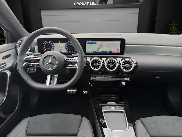 Mercedes-Benz A 220 4Matic 8G-DCT