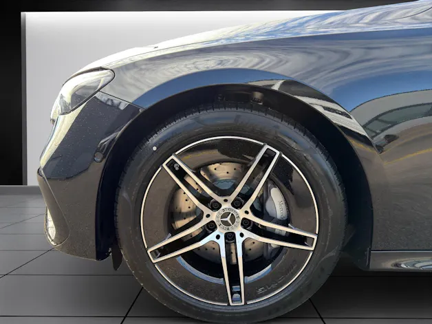 Mercedes-Benz E 220 d T 4Matic 9G-Tronic