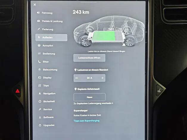 Tesla Model X 90 D Performance