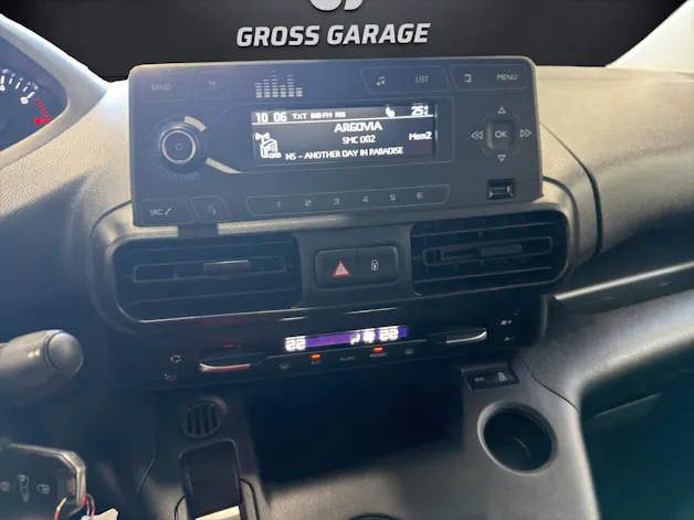 Peugeot Partner 1.5HDi s/sPr.EAT8