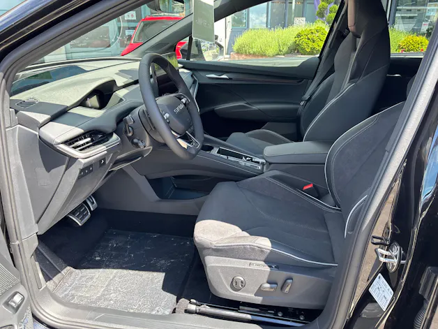 Škoda Elroq 85x Sportline 4x4