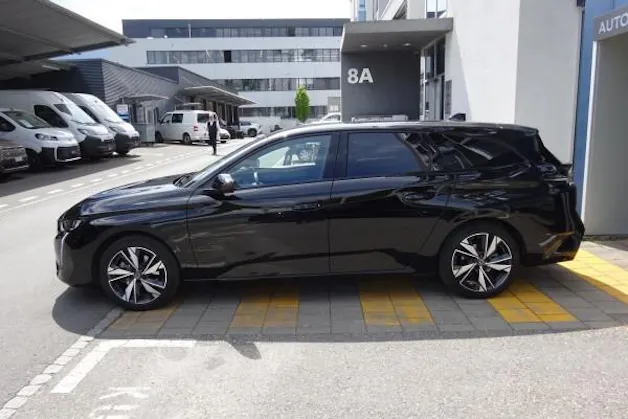 Peugeot 308SW 1.5BHDI A.Pack EAT8