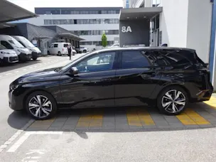 Peugeot 308SW 1.5BHDI A.Pack EAT8