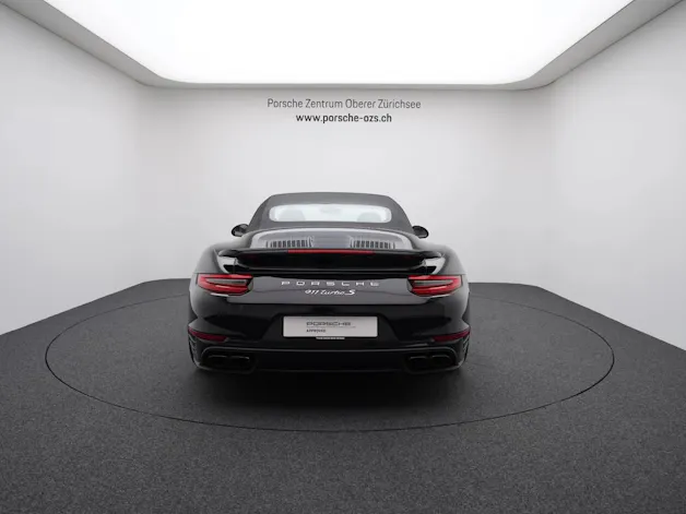 Porsche 911 Turbo S Cabriolet