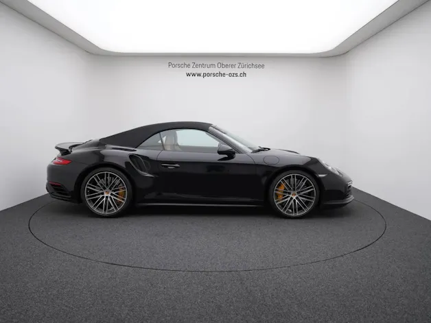 Porsche 911 Turbo S Cabriolet