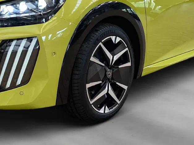 Peugeot 208 Hybrid 145 e-DCS6 GT