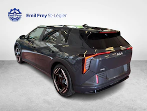 https://vehicle.imgix.net/4313540/bd8f66b4-9917-4e59-8d1c-d26559d9eb02.jpg
