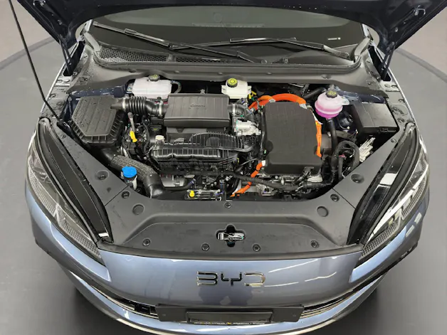 BYD Seal 6 DM-i Boost Touring 184 PS