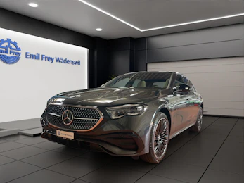 Fahrzeugbild MERCEDES-BENZ E 220 d 4MATIC AMG Line Fahrzeugbild MERCEDES-BENZ E 220 d 4MATIC AMG Line