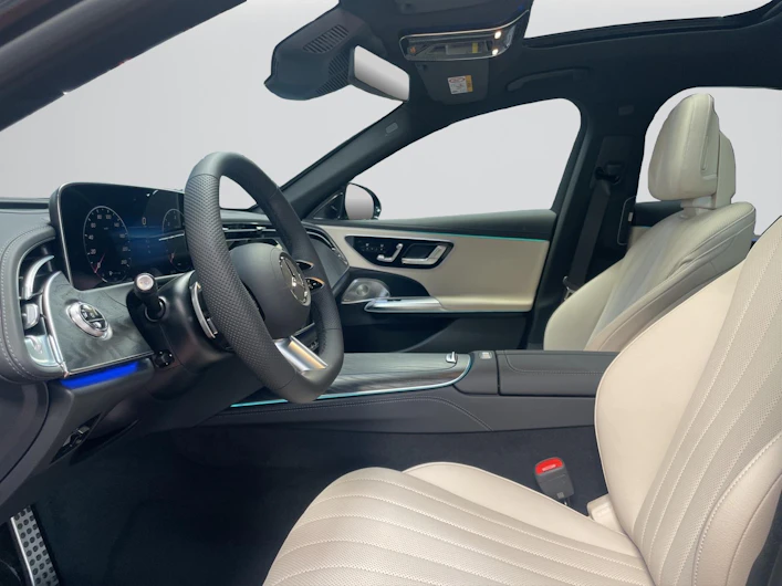 Fahrzeugbild MERCEDES-BENZ E 220