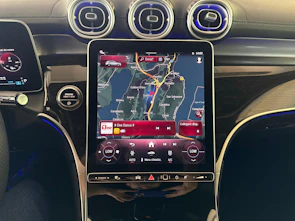 immagine del veicolo MERCEDES-BENZ GLC 450 d AMG Line 4matic + Gancio traino elettrico e Pneumatici invernali inclusi