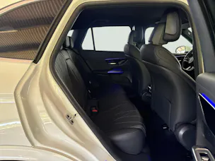 Mercedes-Benz GLC 450 d AMG Line 4matic + Gancio traino elettrico e Pneumatici invernali inclusi