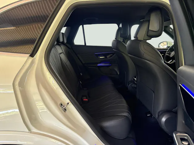 Mercedes-Benz GLC 450 d AMG Line 4matic + Gancio traino elettrico e Pneumatici invernali inclusi