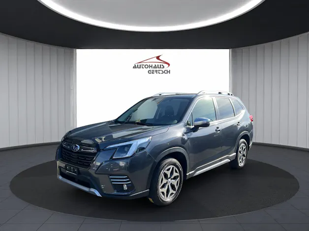 Subaru Forester Station 2.0i e-Boxer Swiss Plus