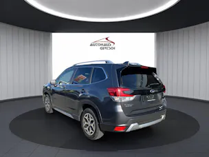 Subaru Forester Station 2.0i e-Boxer Swiss Plus