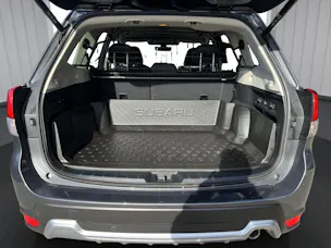 Subaru Forester Station 2.0i e-Boxer Swiss Plus