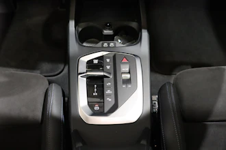 https://vehicle.imgix.net/4313804/3a2be291-48c7-426c-adc9-ce3ac7efa816.JPG
