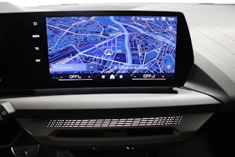https://vehicle.imgix.net/4313804/90a57723-cabd-4e58-89d8-54162a1a5c26.JPG
