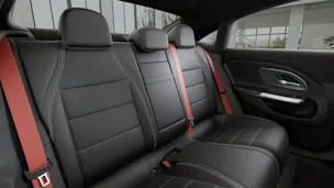 Mercedes-Benz CLA 350 AMG Line 4matic