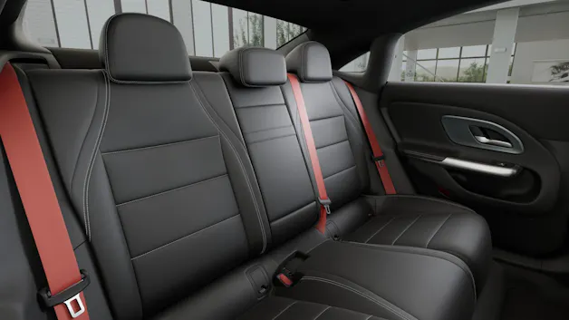 Mercedes-Benz CLA 350 AMG Line 4matic