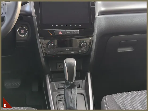 Suzuki Vitara 1.4 T Sakura Hybrid 4x4